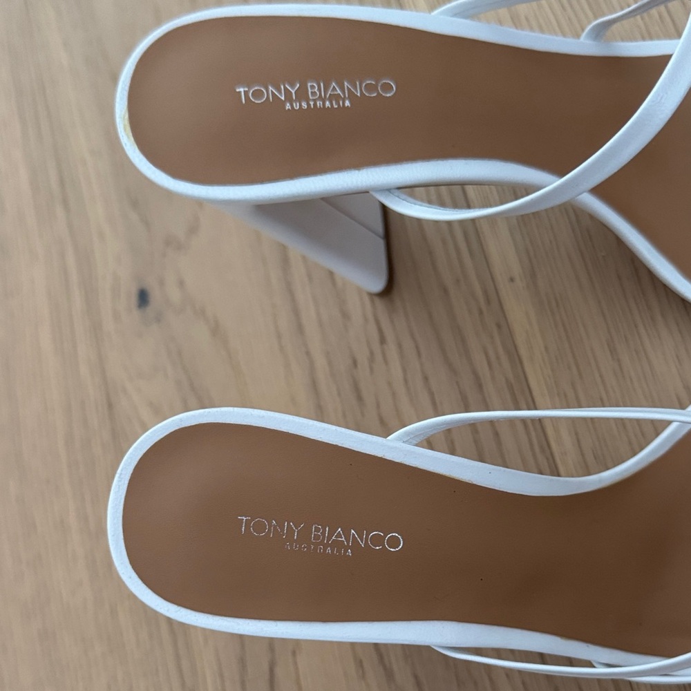 Tony Bianco New White Heels - Picture 2 of 4